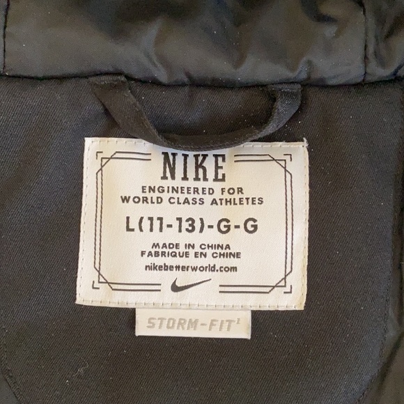 Nike Jacket - Picture 4 of 4